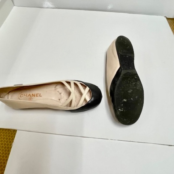 Vintage Authentic CHANEL flats Ballet Core Style  Incredible 37.5 - Picture 6 of 6